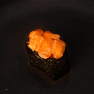 GUNKAN SALMONE