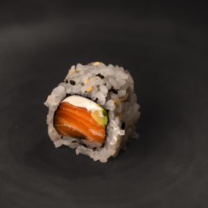 URAMAKI PHILLY (8pz)