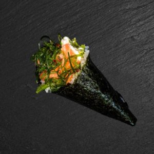 TEMAKI SALMONE E WAKAME